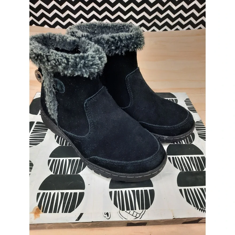 Black Suede‎ Faux Fur Khombu Ankle Boots Side Zip Button Detail Womens sz 6